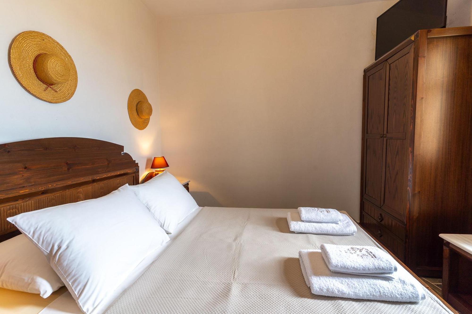 Mirsini Apartments In Sifnos Vathi  Extérieur photo