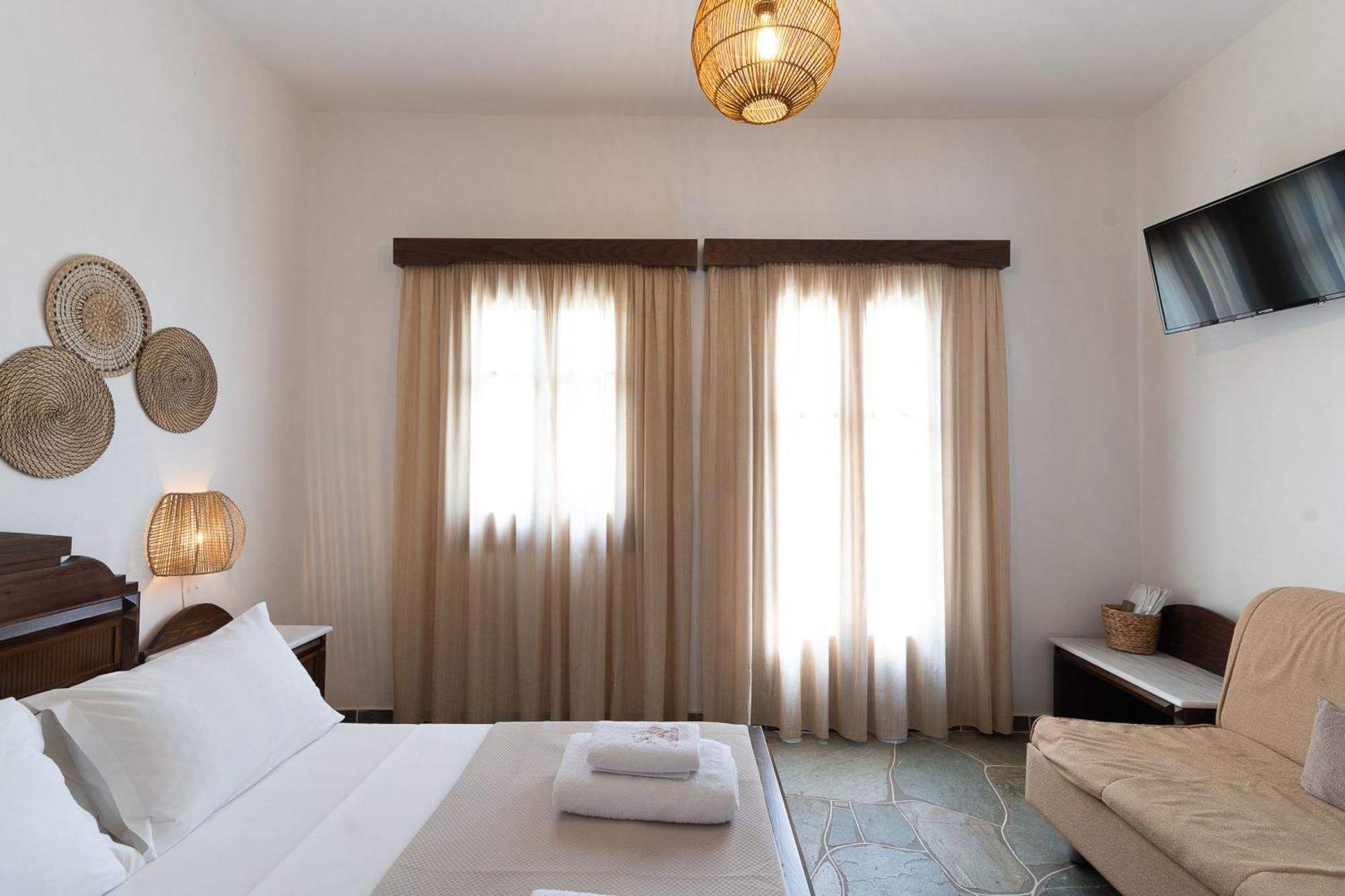 Mirsini Apartments In Sifnos Vathi  Extérieur photo
